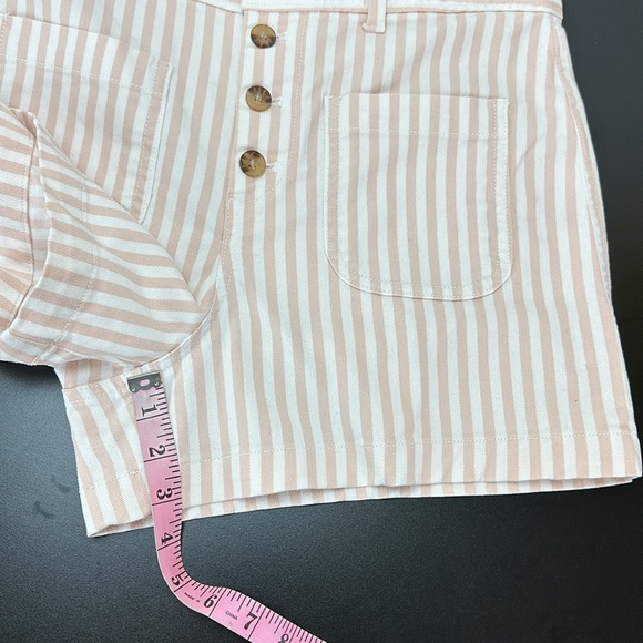 Gap Hi Rise Seafar Shifting Sand Shorts Sz 10 Striped Button Fly Patch Pockets - Picture 10 of 12